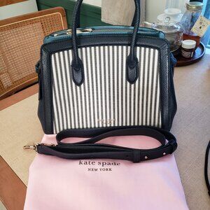 Kate Spade Knott crossbody purse